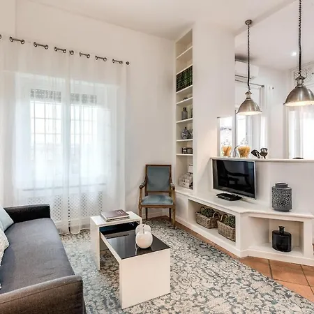 San Pietro Luxury Apartment, Vatican * Roma